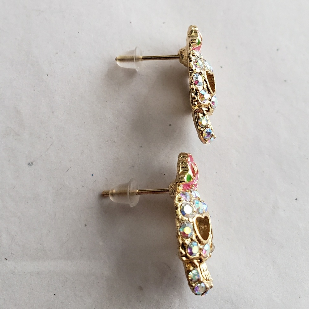Cute sugar skull, dia de Los muertos stud earrings - Picture 4 of 5
